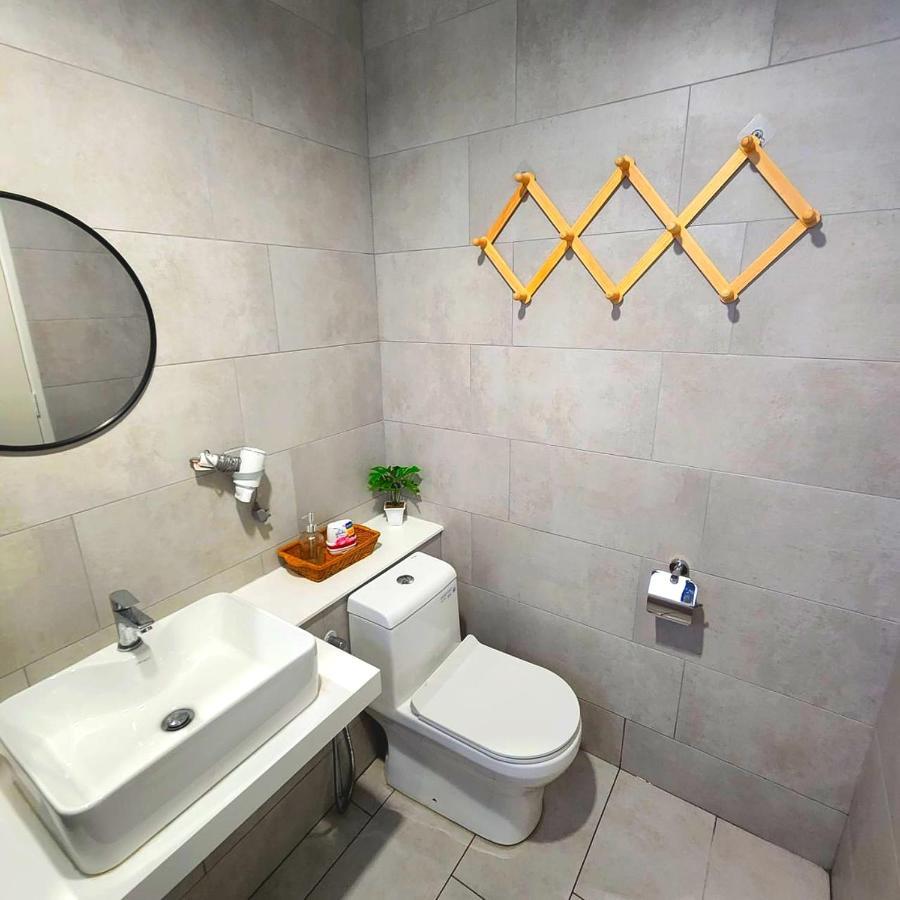 Apartment The Shore - Sabakuba Homestay B13-13a Kota Kinabalu